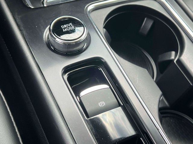 Used 2020 Lincoln Corsair AWD w/ Premium Package image 36