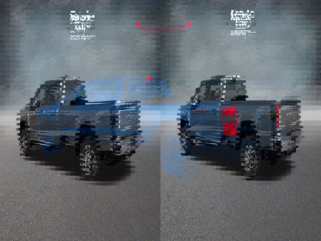 New 2026 Ford F250 Lariat w/ FX4 Off-Road Package image 8