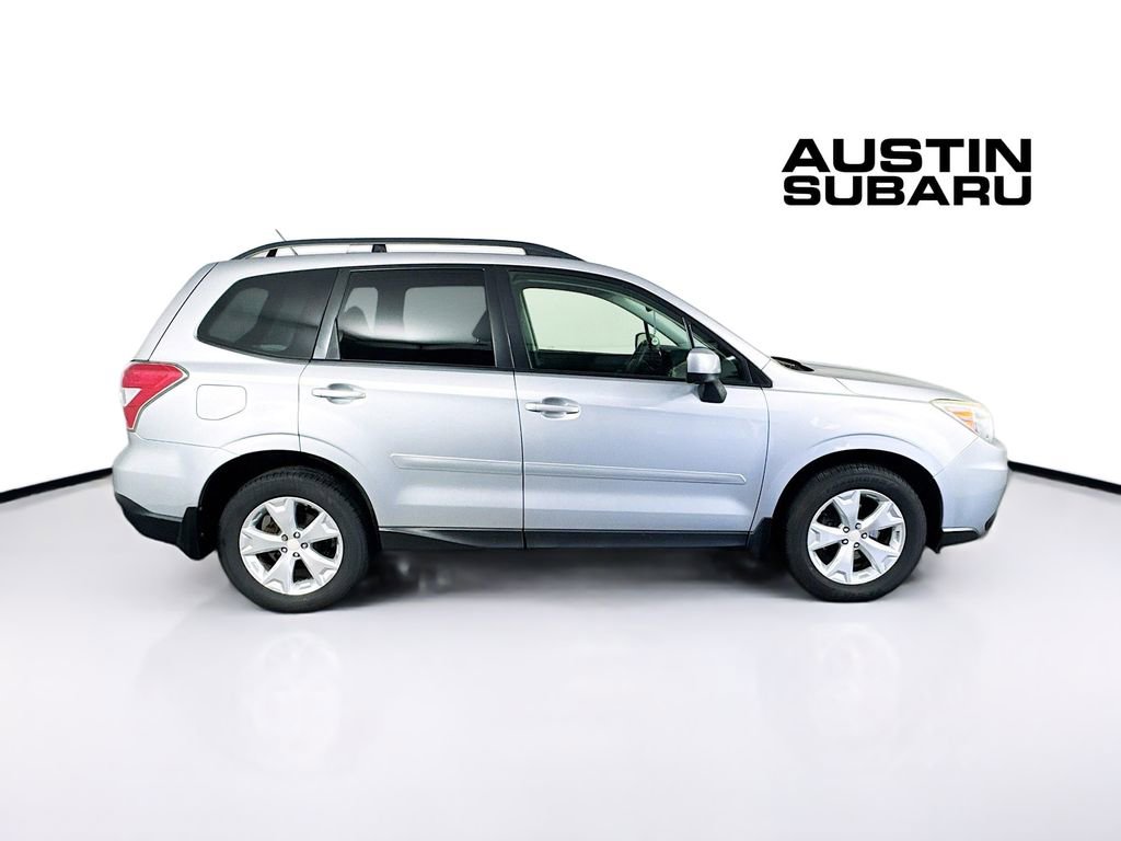 Used 2014 Subaru Forester 2.5i Premium w/ All-Weather Package AWD/4WD image 8