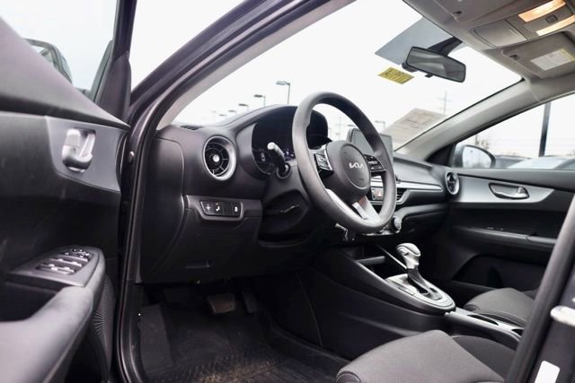 Used 2023 Kia Forte LXS w/ LXS Technology Package image 14