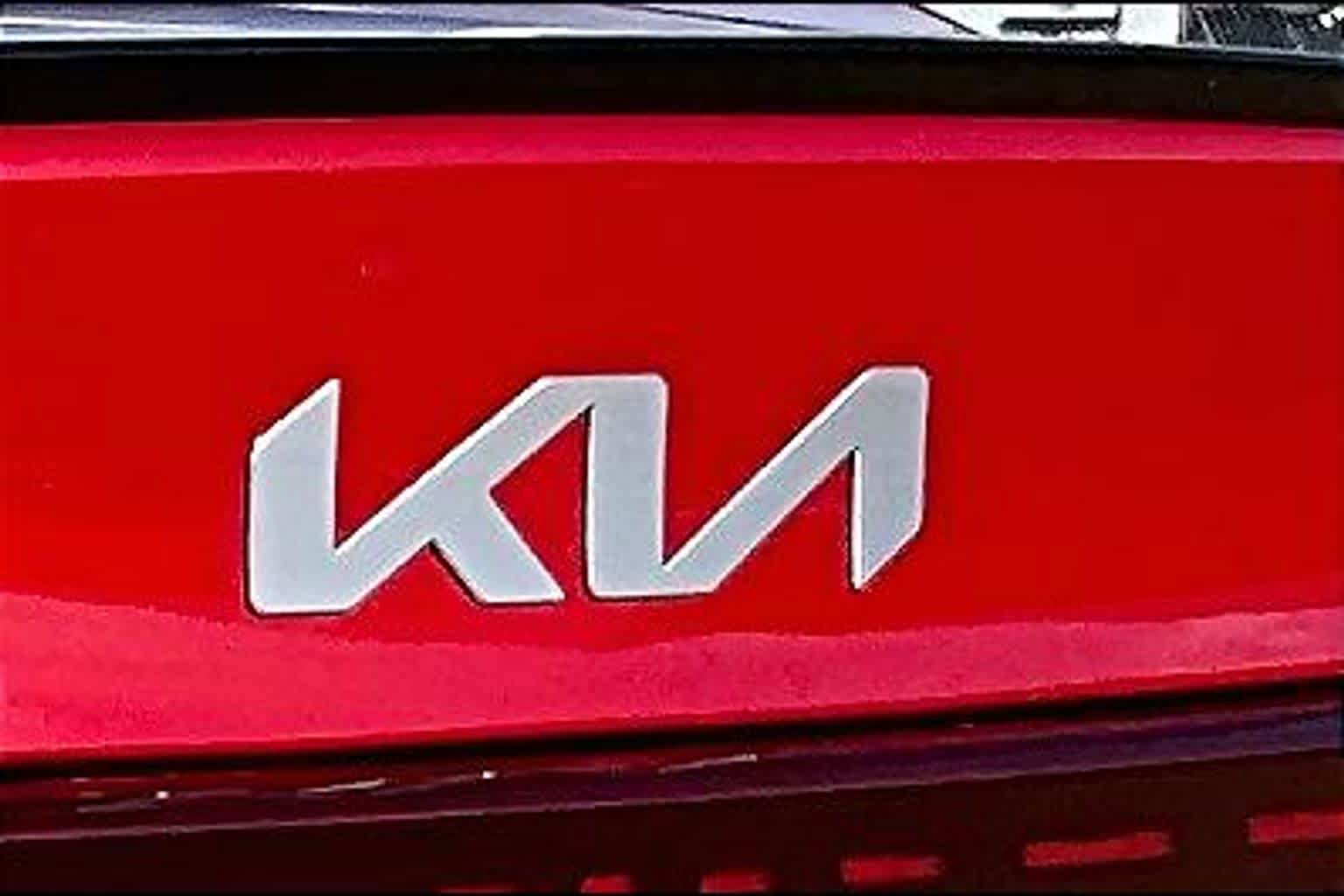 Used 2024 Kia Forte GT-Line FWD image 29