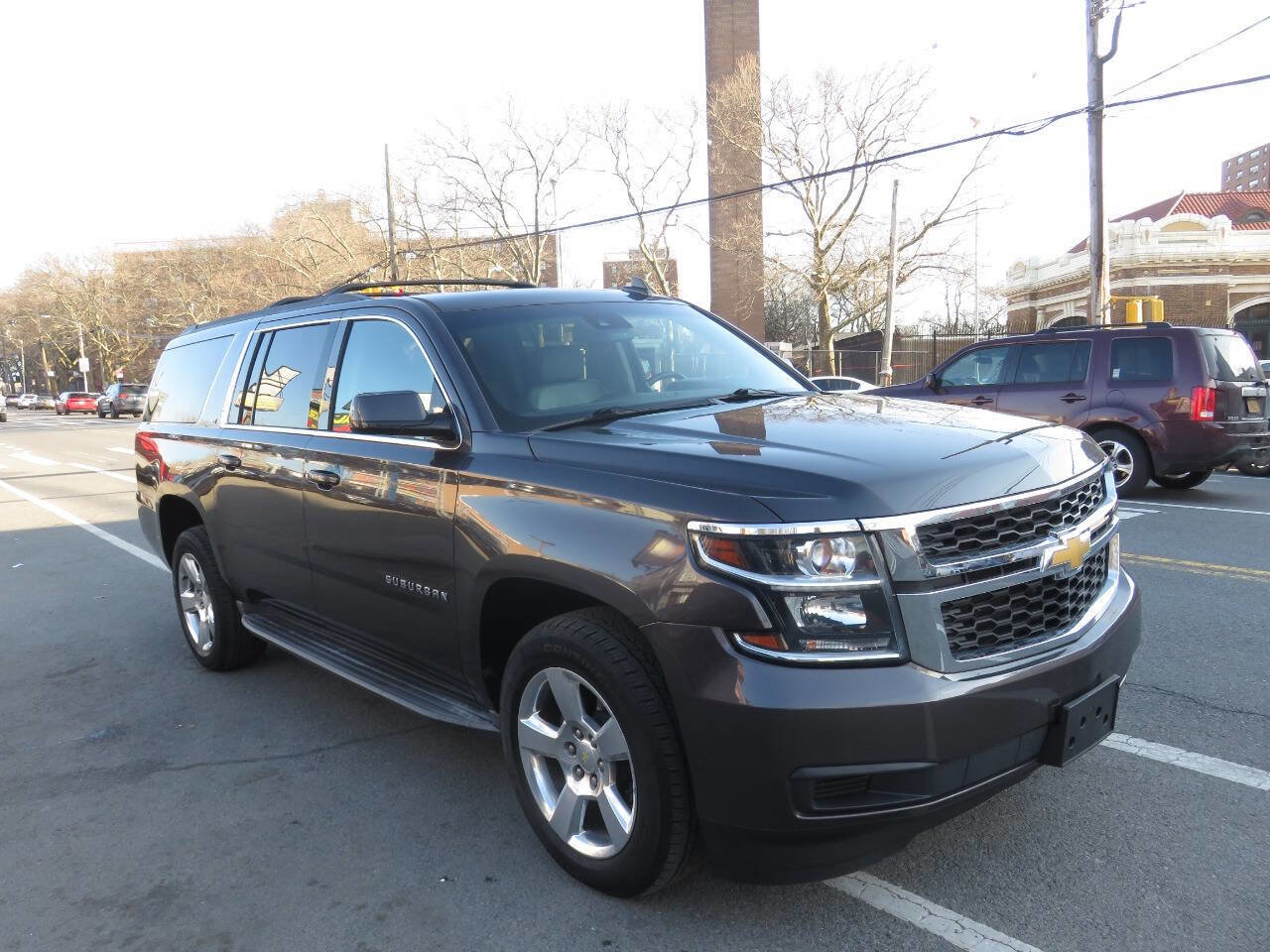 Used 2015 Chevrolet Suburban LT AWD/4WD image 3