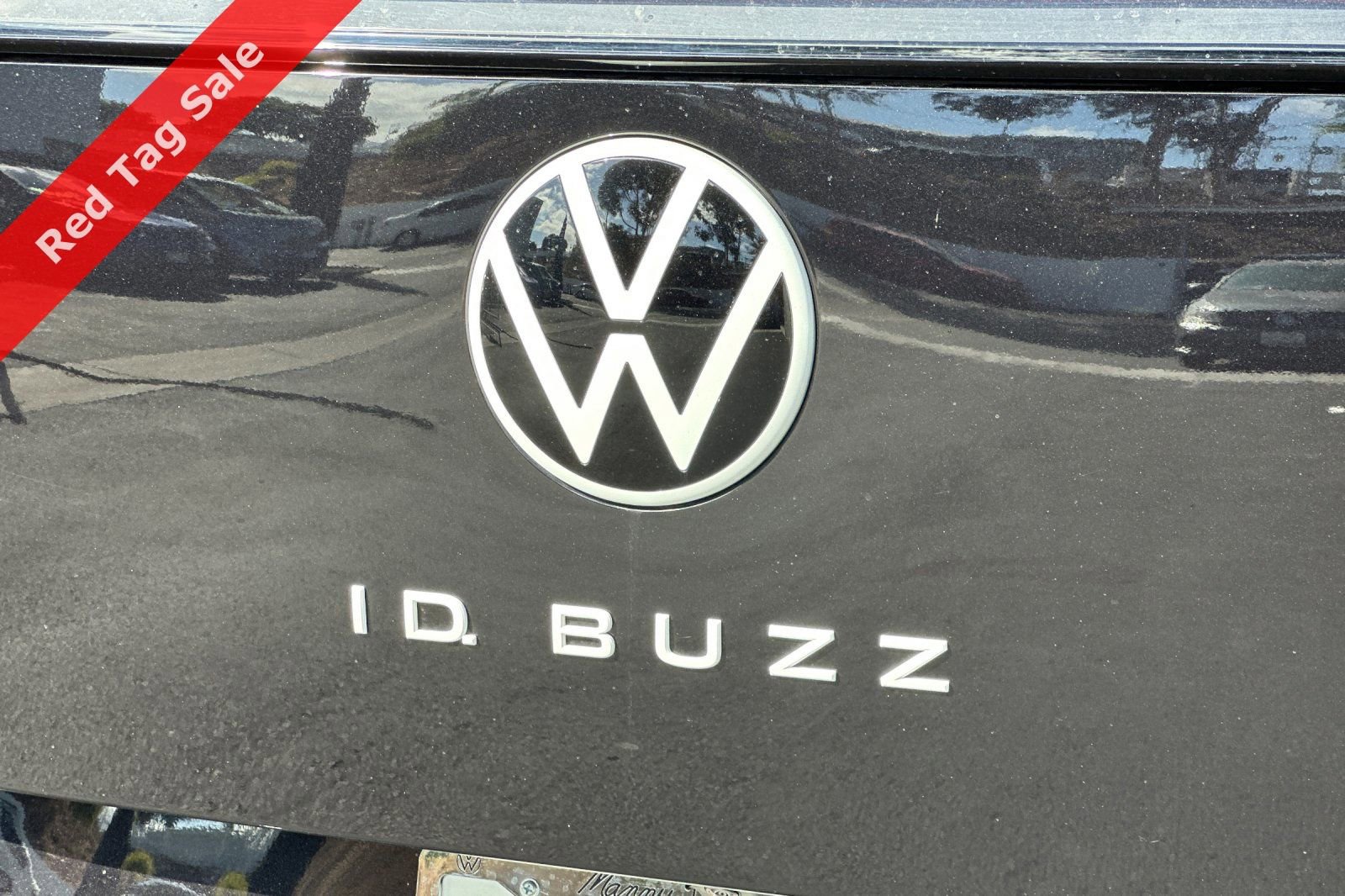 New 2025 Volkswagen ID. Buzz Pro S image 7