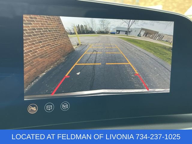 Used 2024 Cadillac Lyriq Tech w/ Driver Assist Package image 15