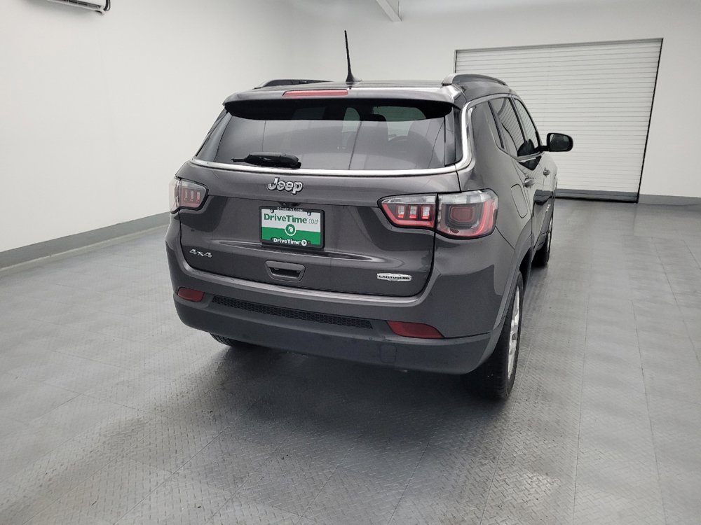 Used 2022 Jeep Compass Latitude w/ Sun and Sound Group AWD/4WD image 7