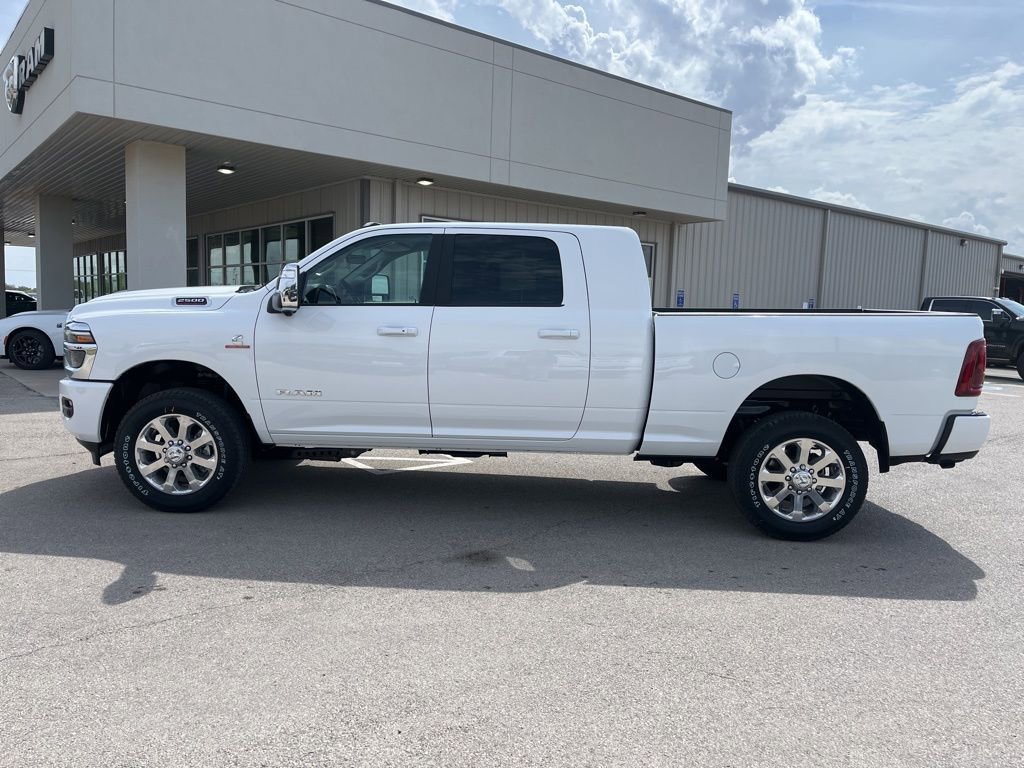 New 2026 RAM 2500 Laramie AWD/4WD image 2