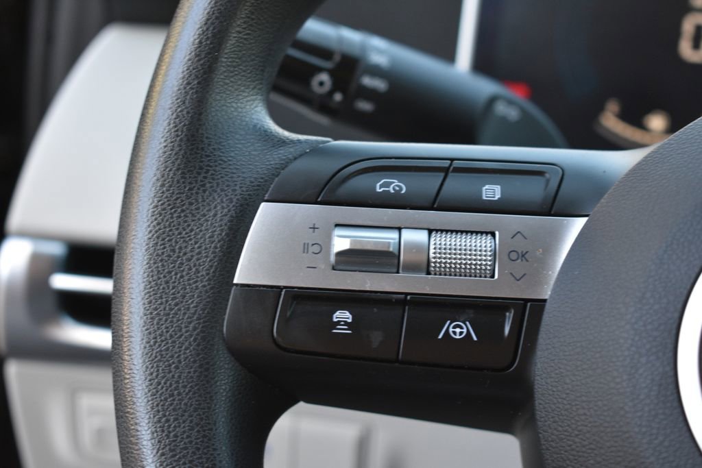 Used 2025 Hyundai Tucson SEL AWD/4WD image 15