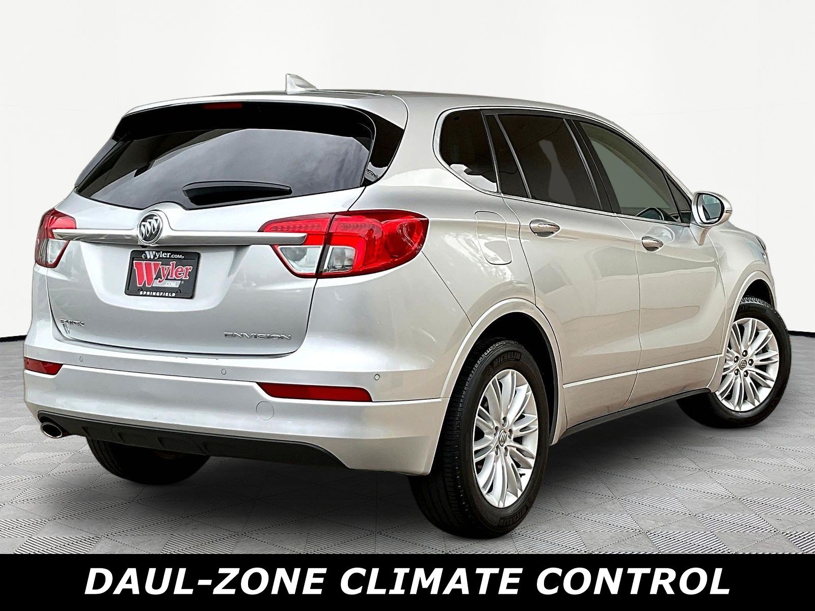 Used 2017 Buick Envision Preferred FWD image 6