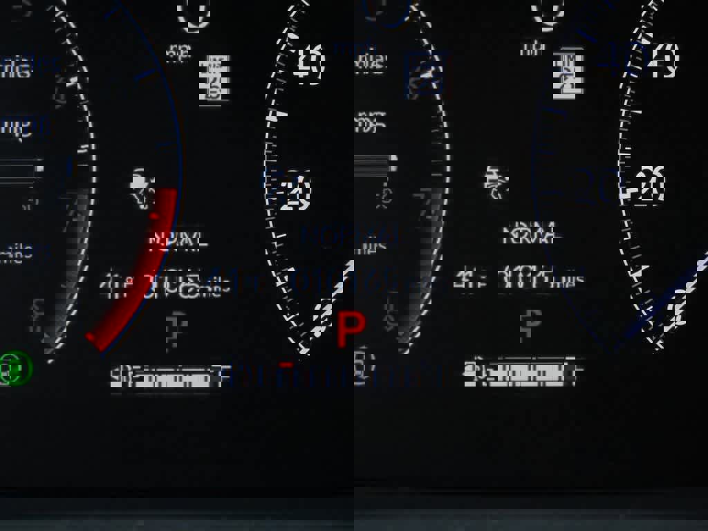 Certified 2025 Honda Odyssey Touring image 29