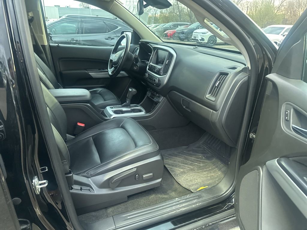 Used 2015 Chevrolet Colorado LT w/ Luxury Package image 21
