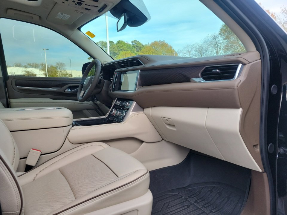 Used 2023 GMC Yukon Denali image 32