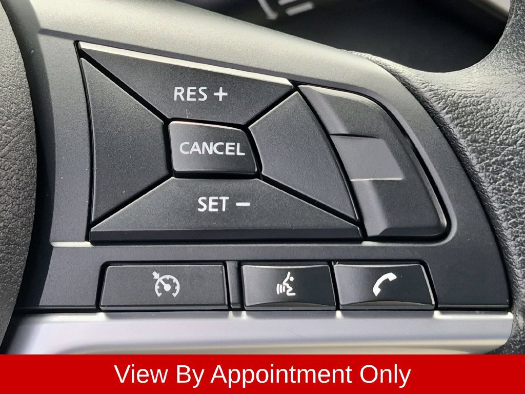 Used 2025 Nissan Altima 2.5 SV FWD image 18