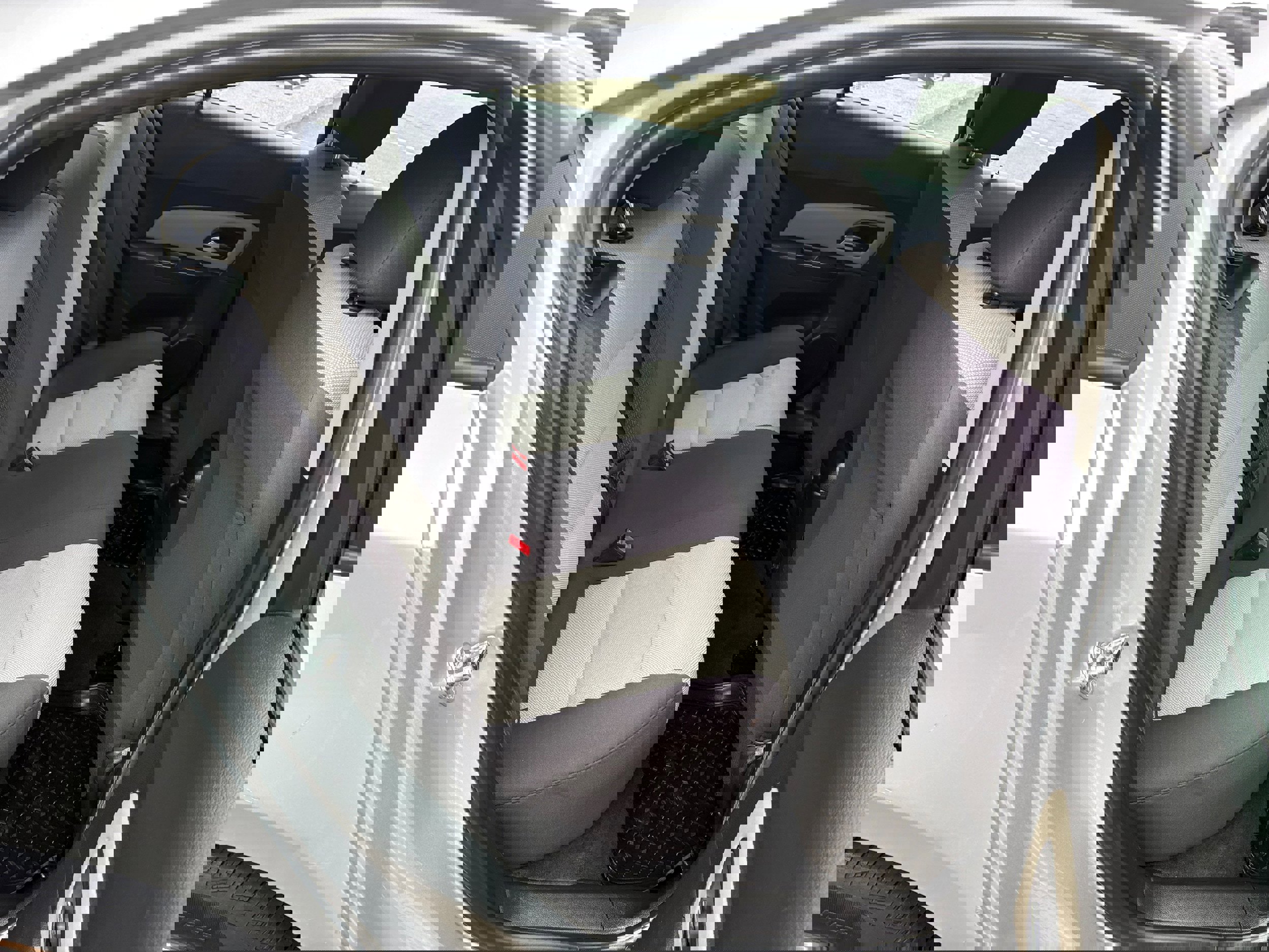 Used 2016 Chevrolet Cruze LS FWD image 15