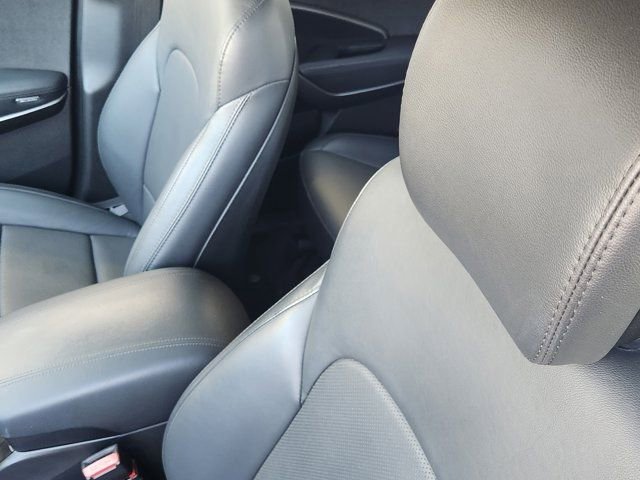 Used 2018 Hyundai Santa Fe Sport image 21