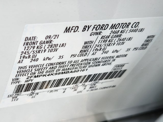Used 2021 Ford Edge Titanium AWD/4WD image 11
