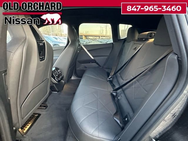 Used 2023 BMW iX xDrive50 w/ Ultimate Package 2 AWD/4WD image 13