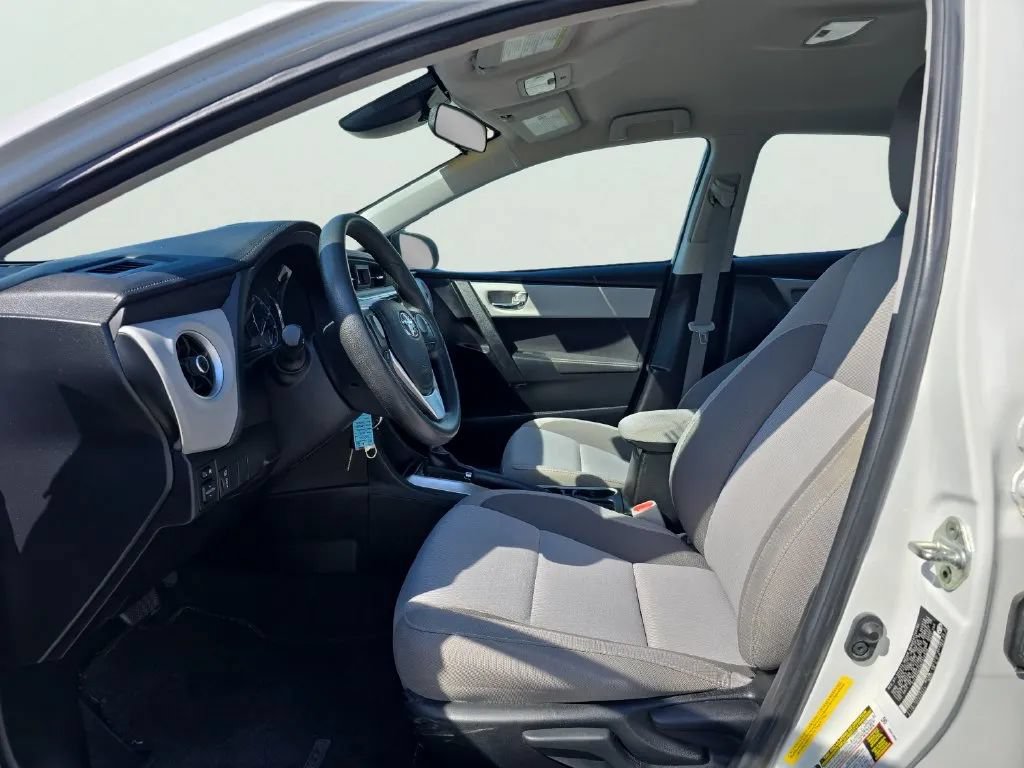 Used 2019 Toyota Corolla LE FWD image 9