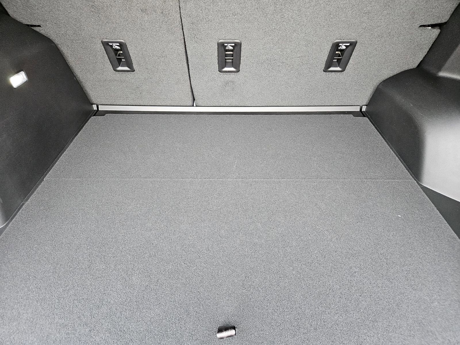 New 2026 Chevrolet Equinox ACTIV w/ Convenience Package III FWD image 28