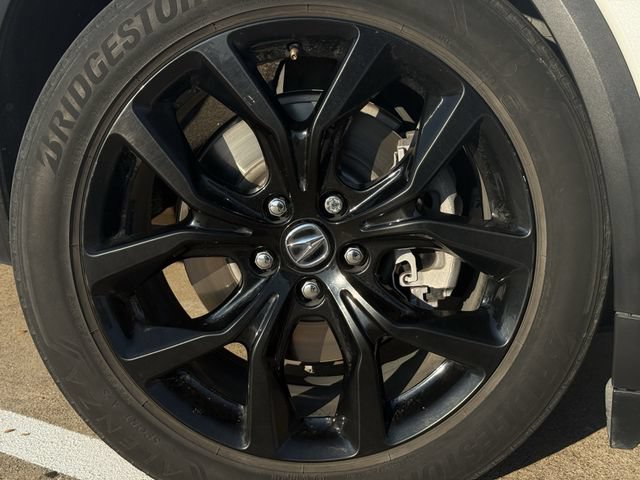 Used 2023 Acura MDX w/ Technology Package FWD image 8