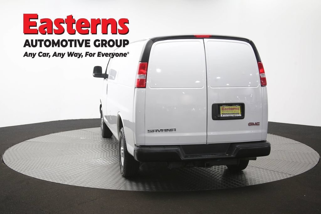Used 2020 GMC Savana 3500 w/ Driver Convenience Package RWD image 36