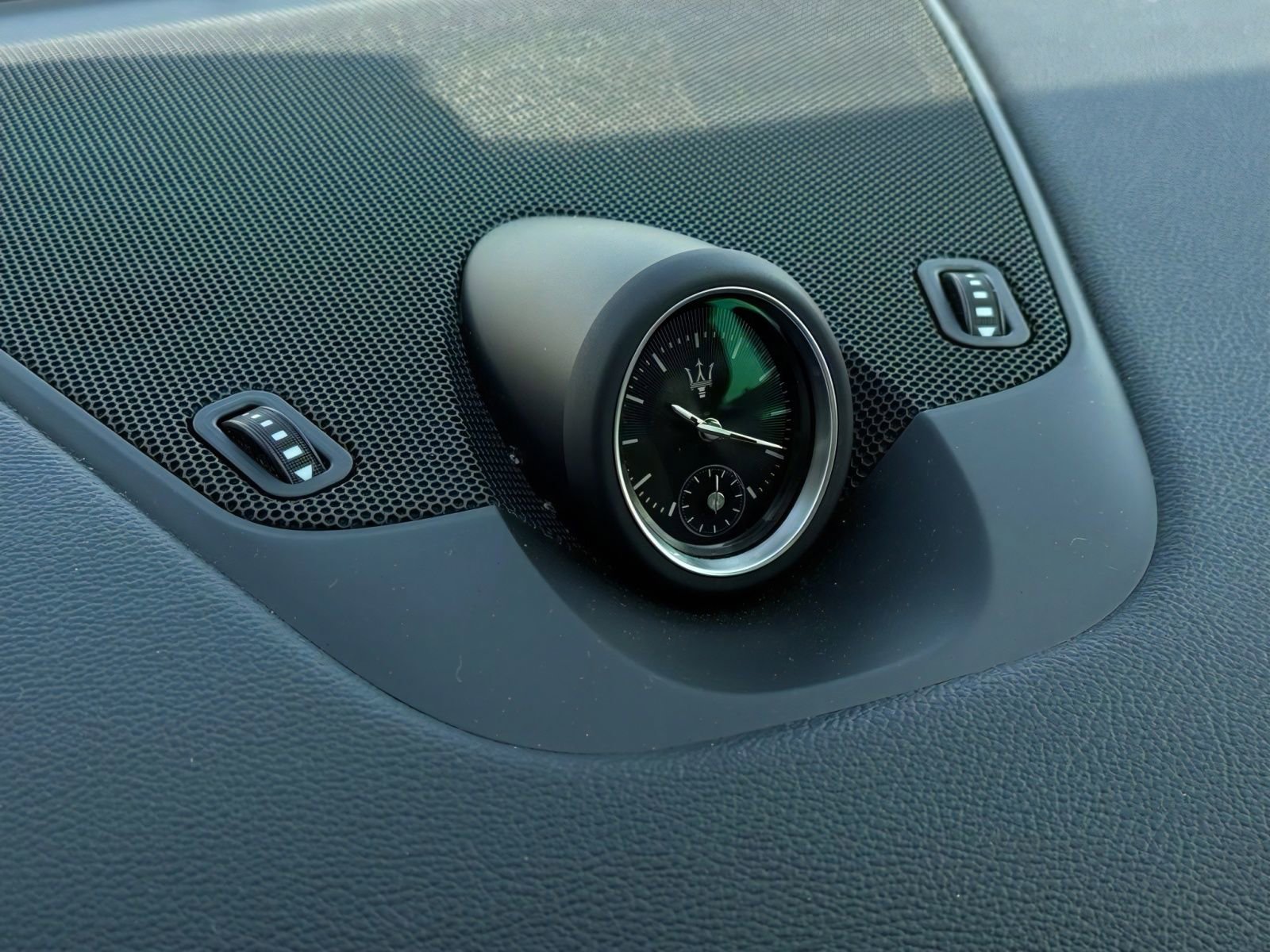 Certified 2022 Maserati Levante Modena AWD/4WD image 10