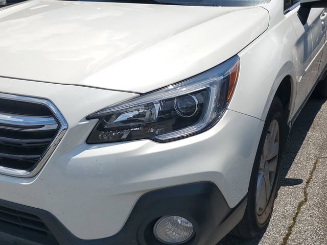 Used 2019 Subaru Outback 2.5i Premium w/ Popular Package #2 AWD/4WD image 4
