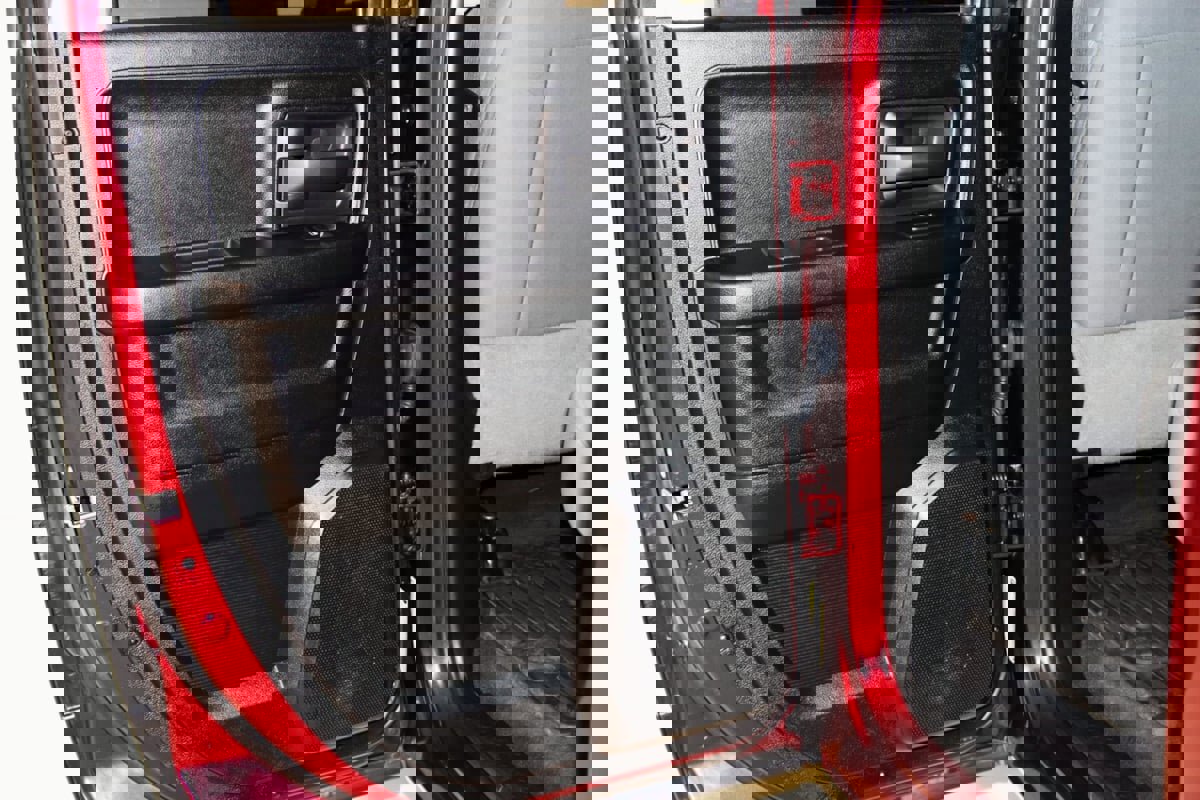 Used 2018 RAM 1500 Express image 47