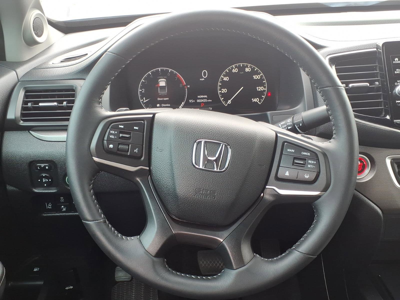 Used 2025 Honda Ridgeline Sport+ image 10