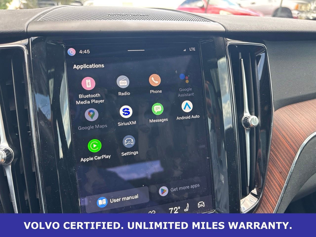 Certified 2023 Volvo XC60 B5 Plus AWD/4WD image 19