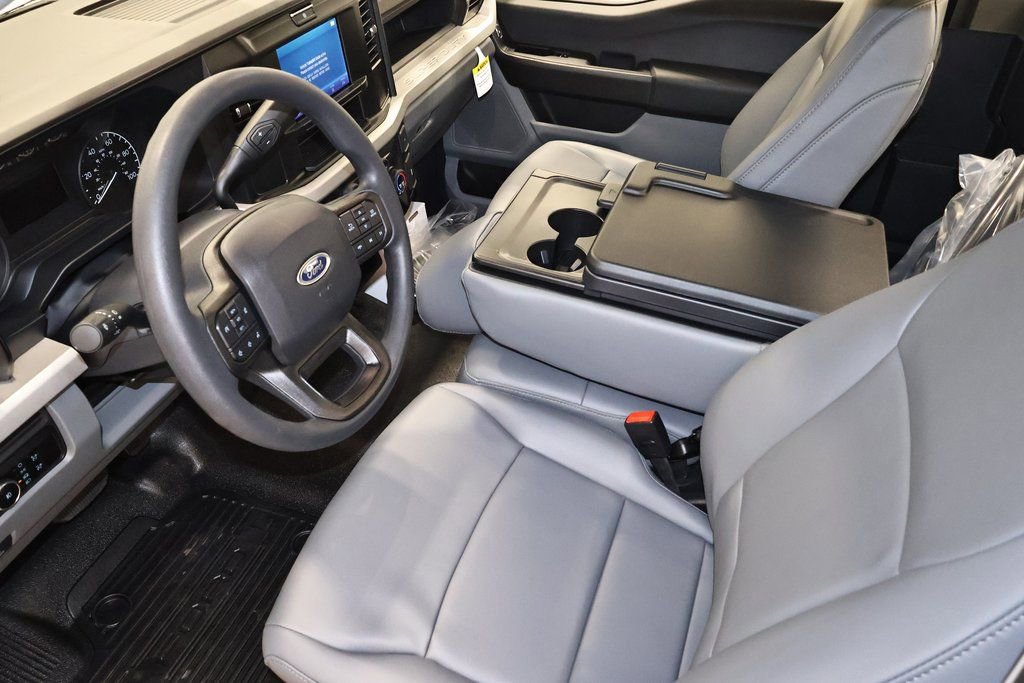 New 2026 Ford F550 2WD Regular Cab Super Duty image 20