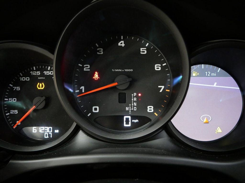 Used 2019 Porsche Macan Base image 15