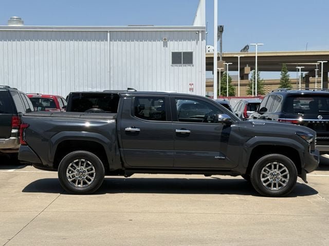 Used 2024 Toyota Tacoma Limited AWD/4WD image 3