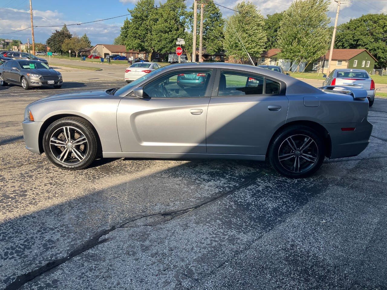Used 2014 Dodge Charger SXT w/ Driver Confidence Group (AJG) AWD/4WD image 6