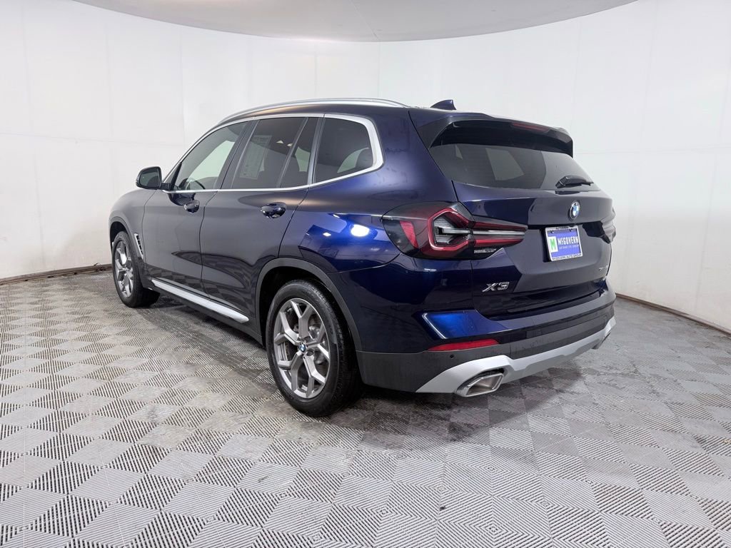 Used 2023 BMW X3 xDrive30i image 4