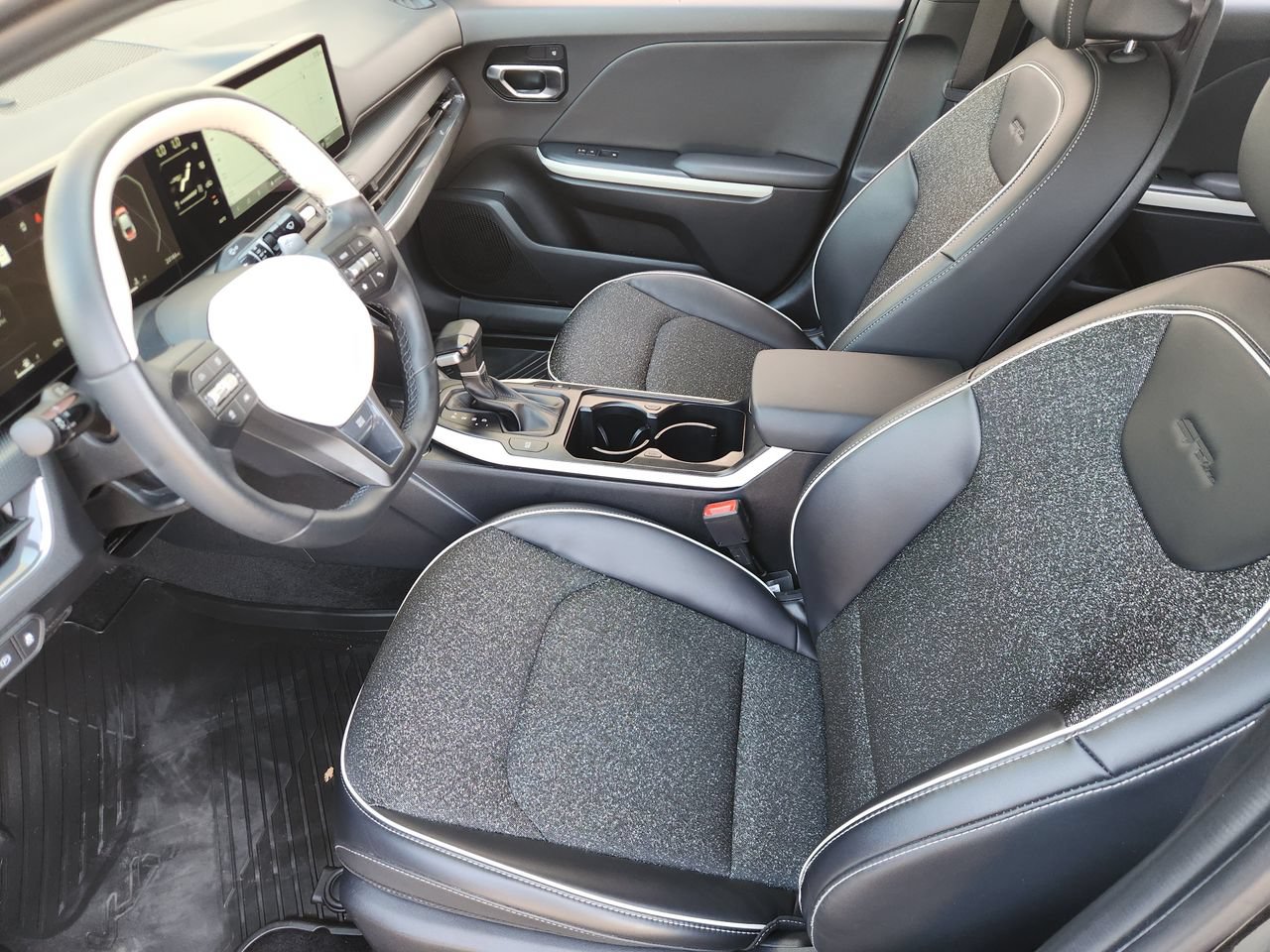 Used 2025 Kia K4 GT-Line FWD image 10
