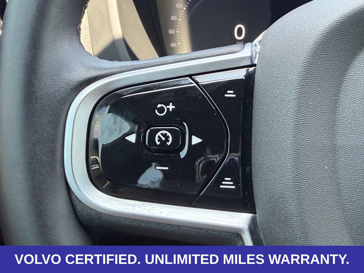 Certified 2026 Volvo XC60 B5 Plus AWD/4WD image 18