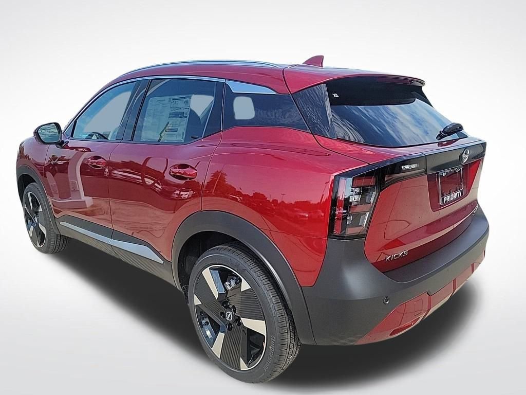 New 2025 Nissan Kicks SR w/ SR Premium Package image 3