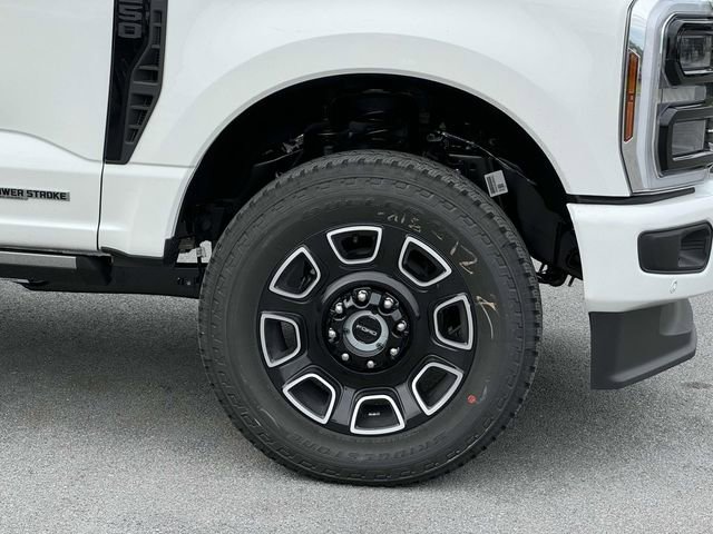New 2025 Ford F250 Platinum image 9