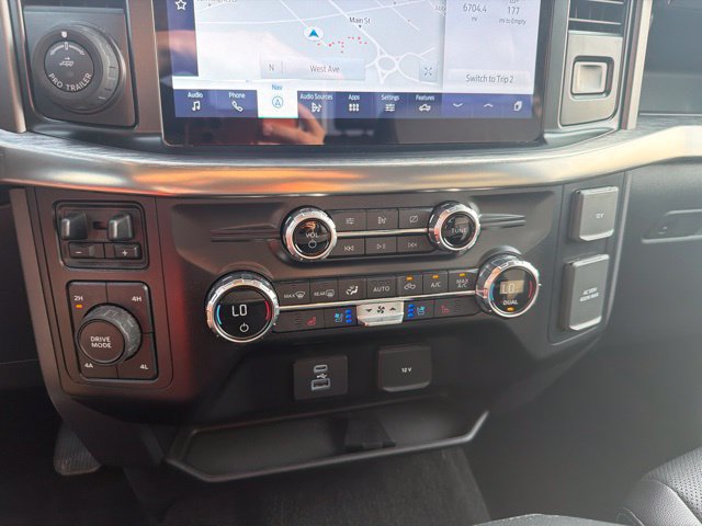 Used 2021 Ford F150 Lariat AWD/4WD image 31
