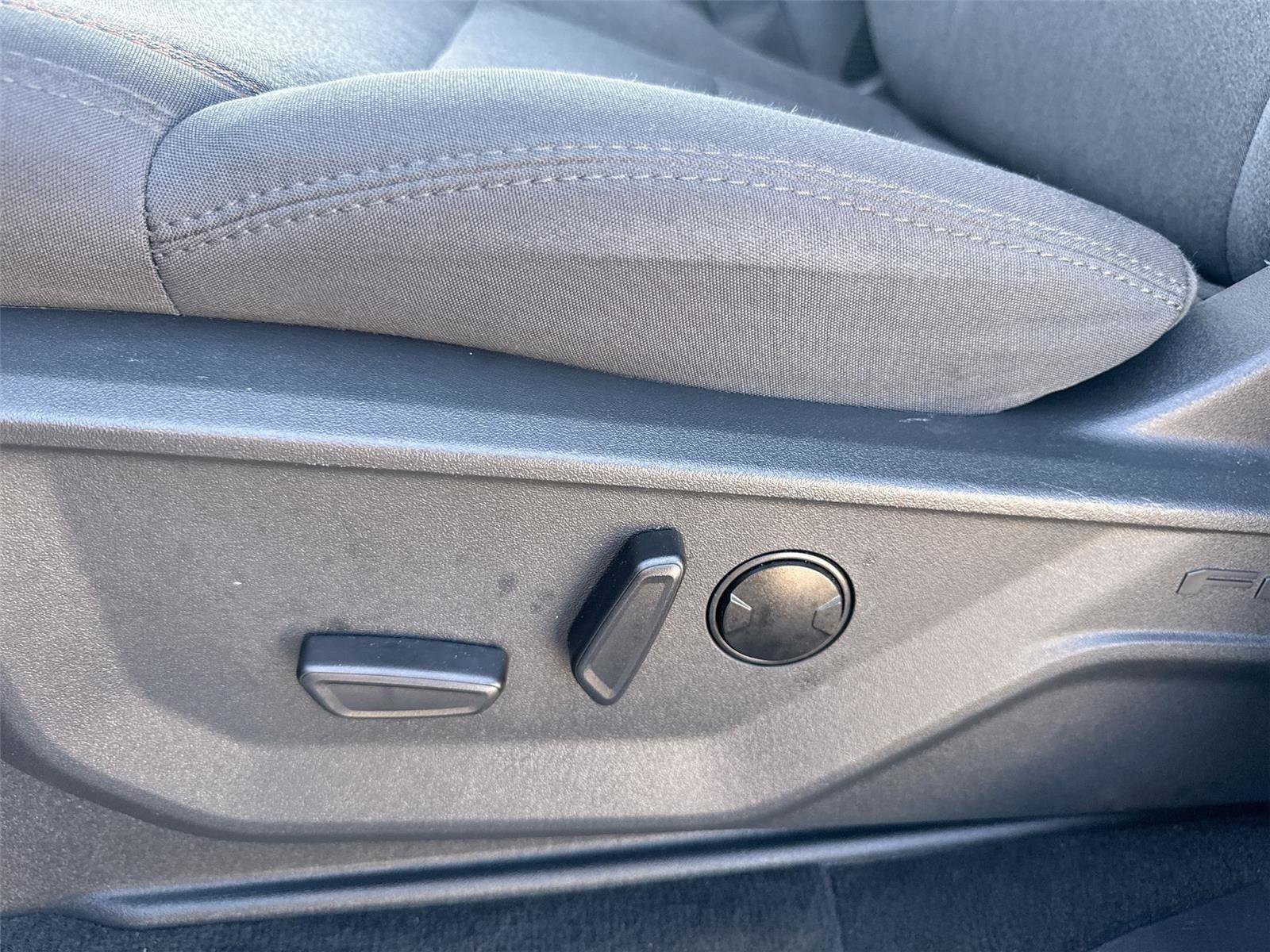 Certified 2025 Ford Expedition Active image 14