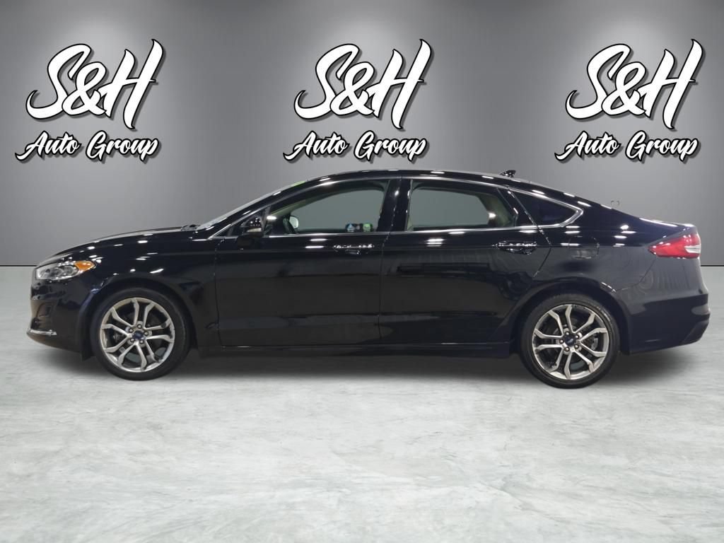 Used 2019 Ford Fusion SEL FWD image 16