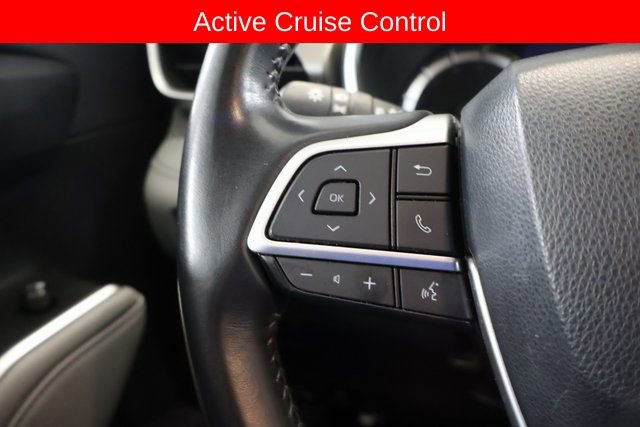 Used 2023 Toyota Highlander XLE AWD/4WD image 20