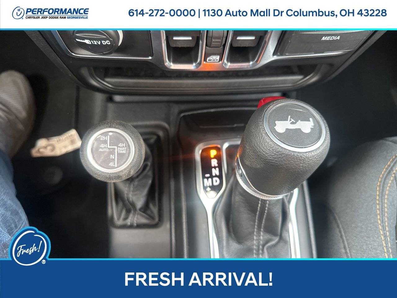 Used 2025 Jeep Wrangler Unlimited Sahara image 23