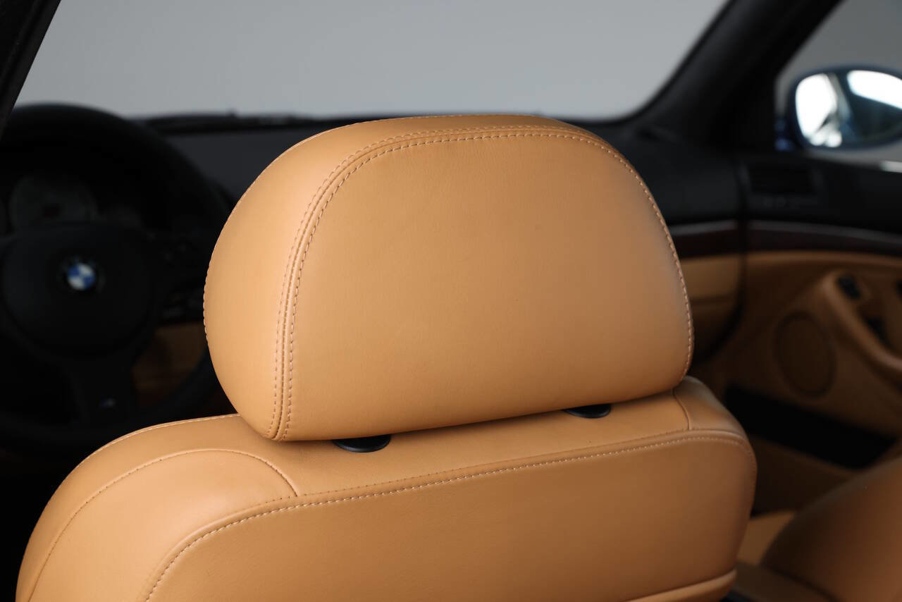 Used 2002 BMW M5 image 52