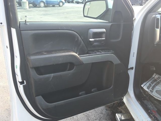 Used 2017 Chevrolet Silverado 1500 LT w/ All Star Edition image 18