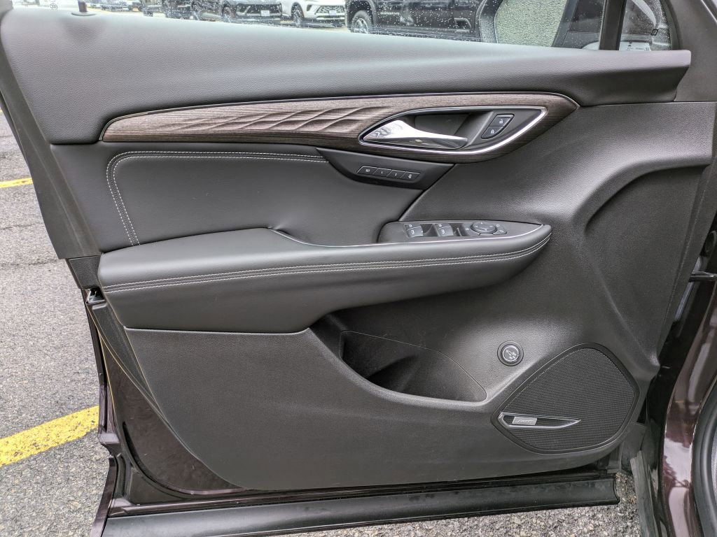 Certified 2023 Buick Envision Avenir AWD/4WD image 9