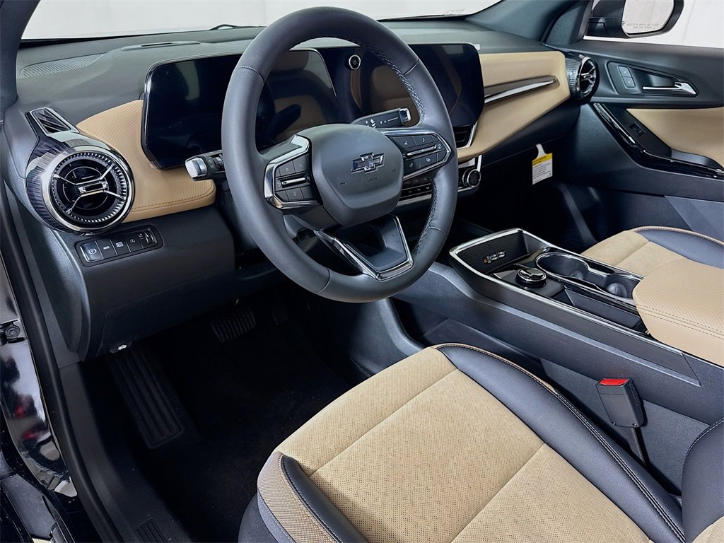 New 2026 Chevrolet Equinox ACTIV w/ Convenience Package III image 5