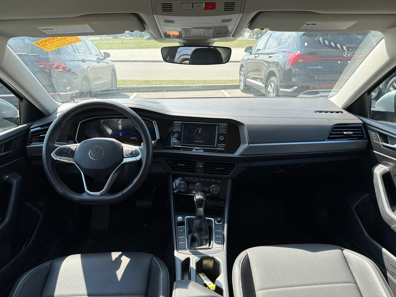 Certified 2023 Volkswagen Jetta SE FWD image 25