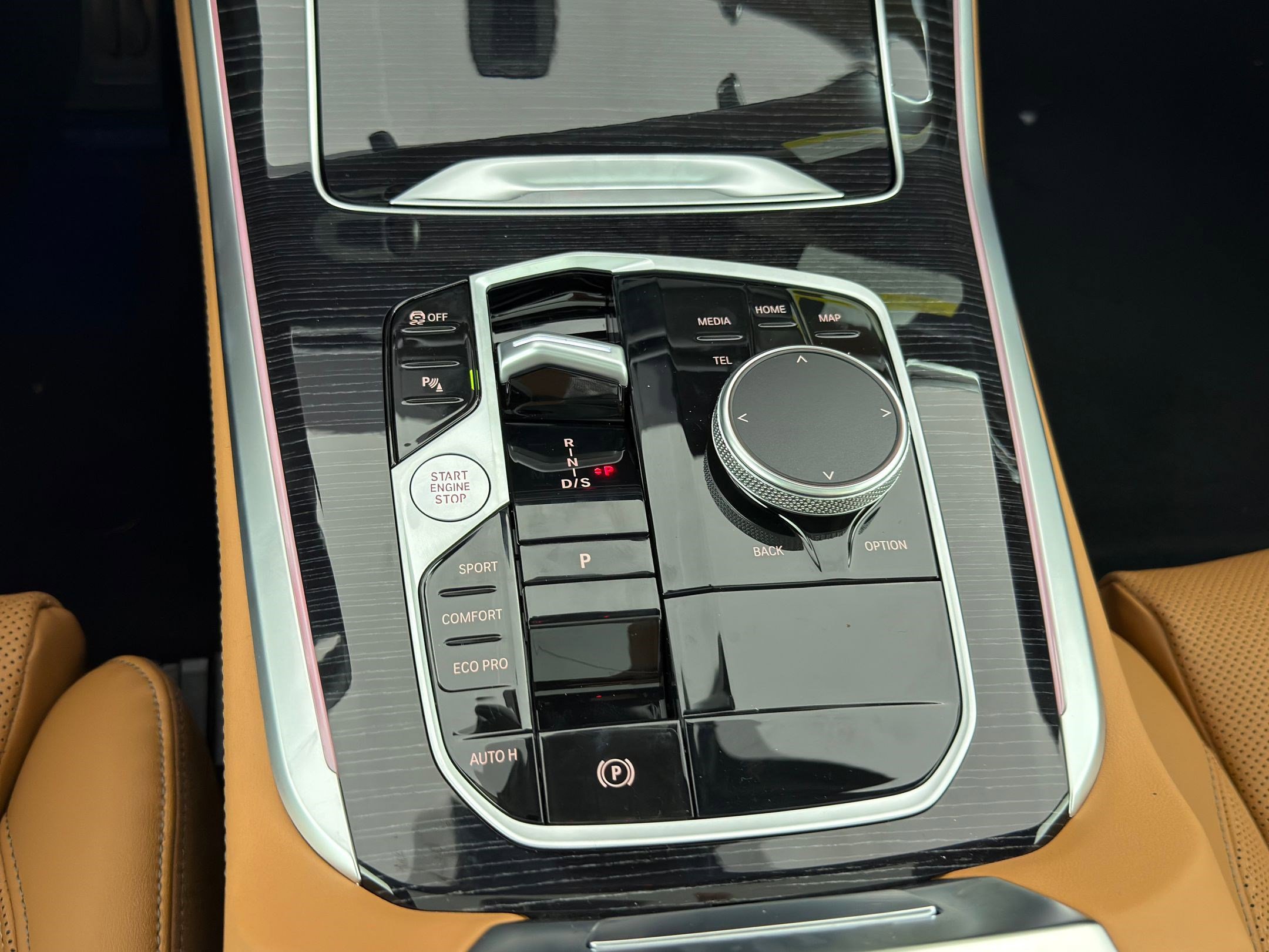 New 2026 BMW X5 sDrive40i w/ M Sport Package image 32