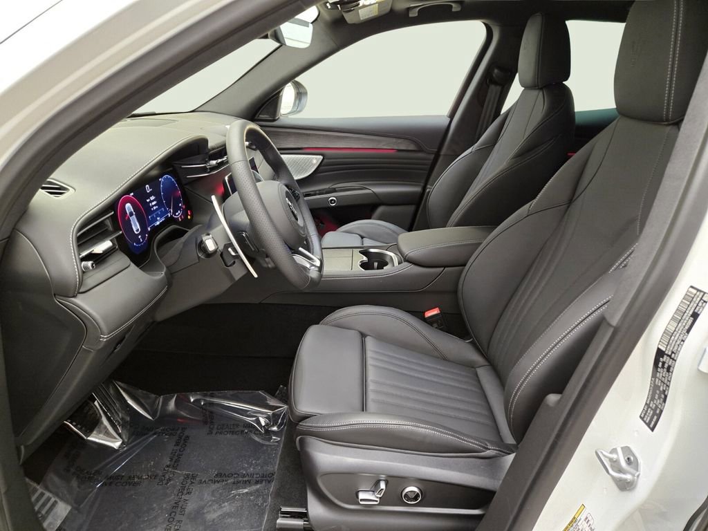 New 2025 Maserati Grecale Modena image 15